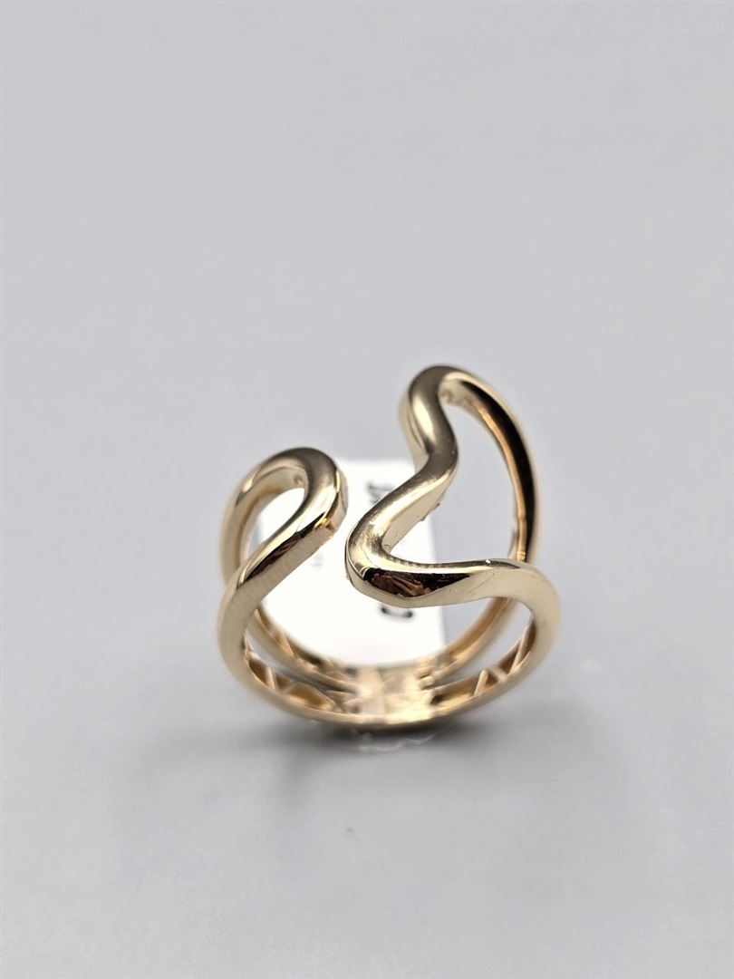 انگشتر پیزا