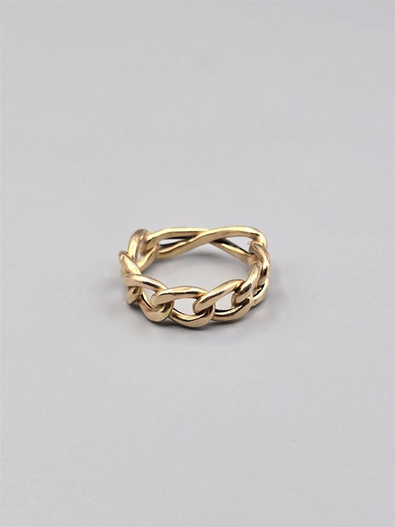 انگشتر کارتیه