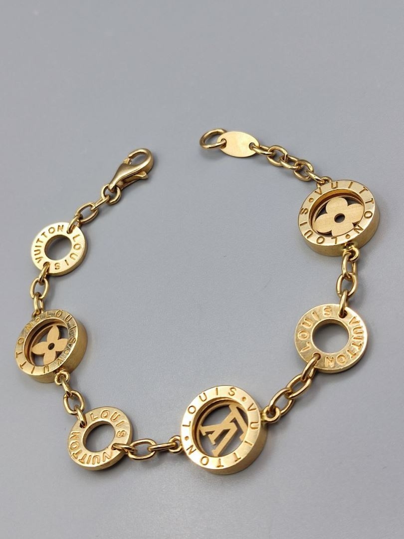 دستبند لویی ویتون