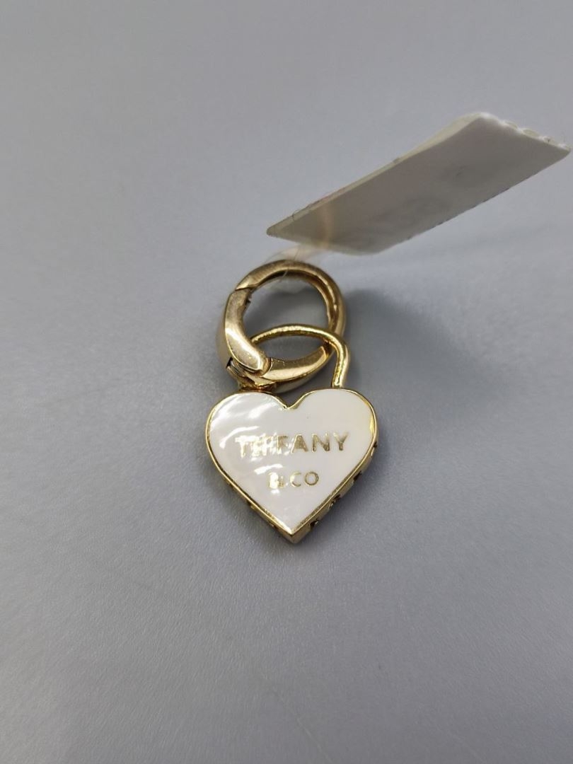 آویز قفل تیفانی