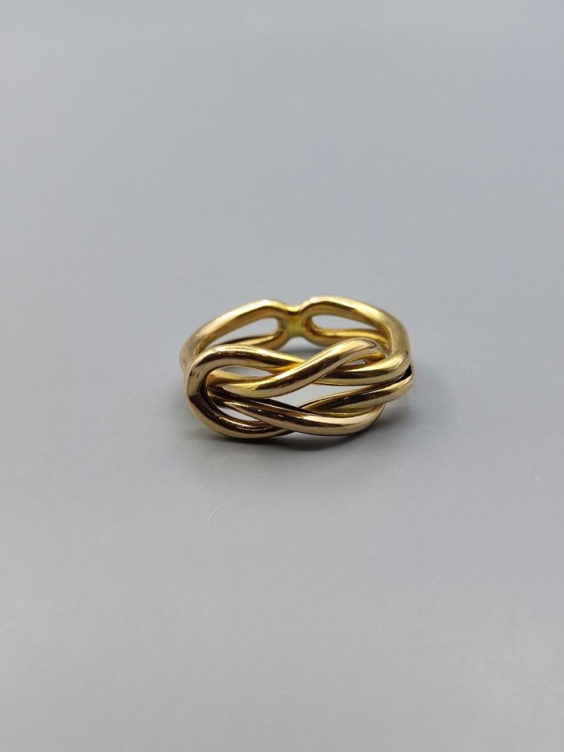 انگشتر امگا