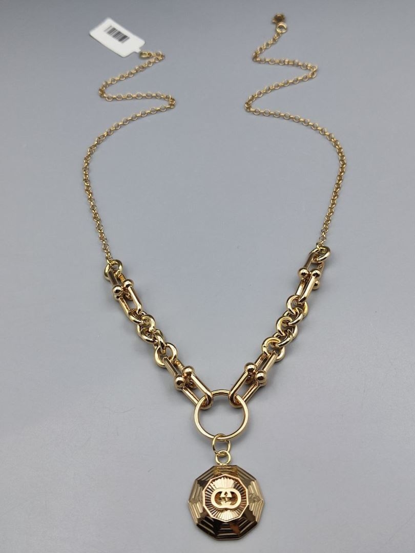 گردنبند گوچی