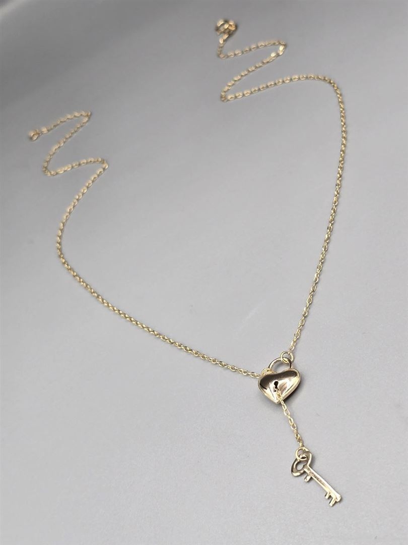 گردنبند مینیمال