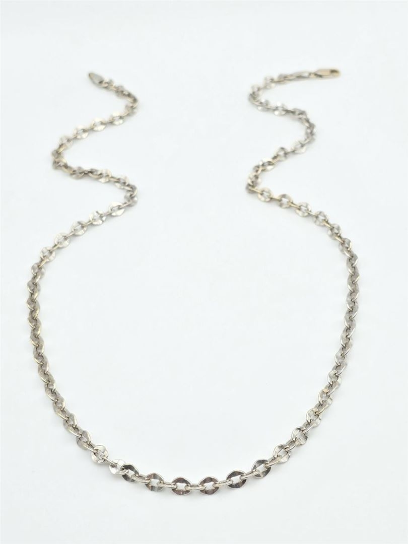 گردنبند چین