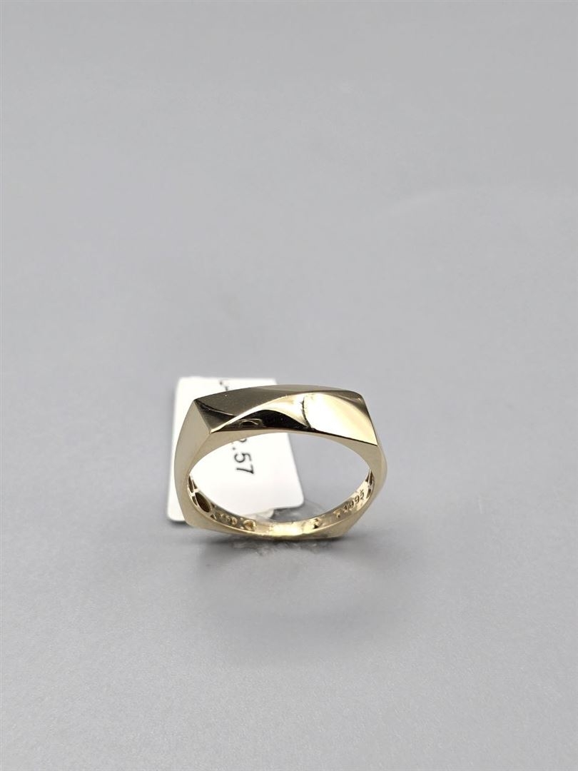 انگشتر هندسی