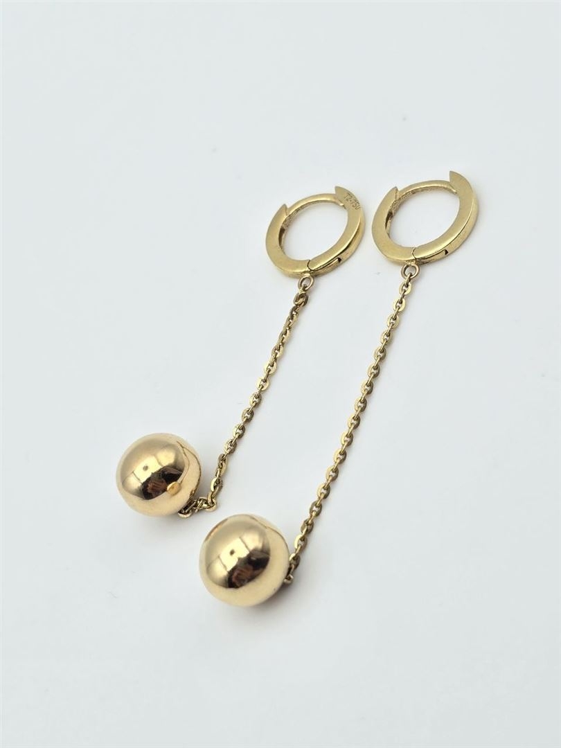 گوشواره اویز گوی