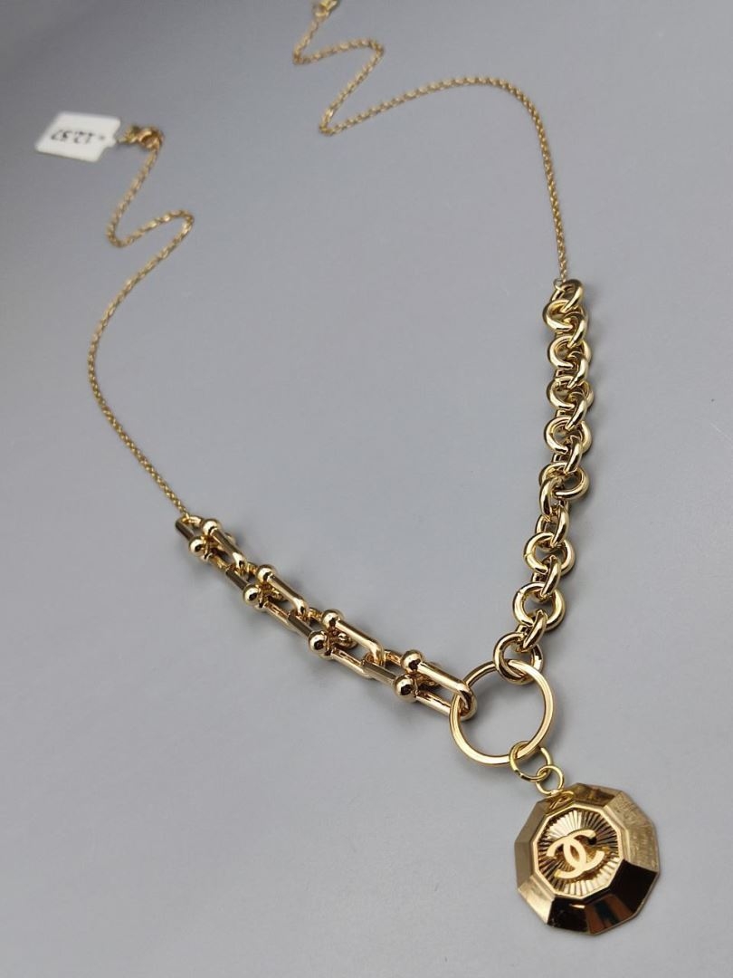 گردنبند گوچی