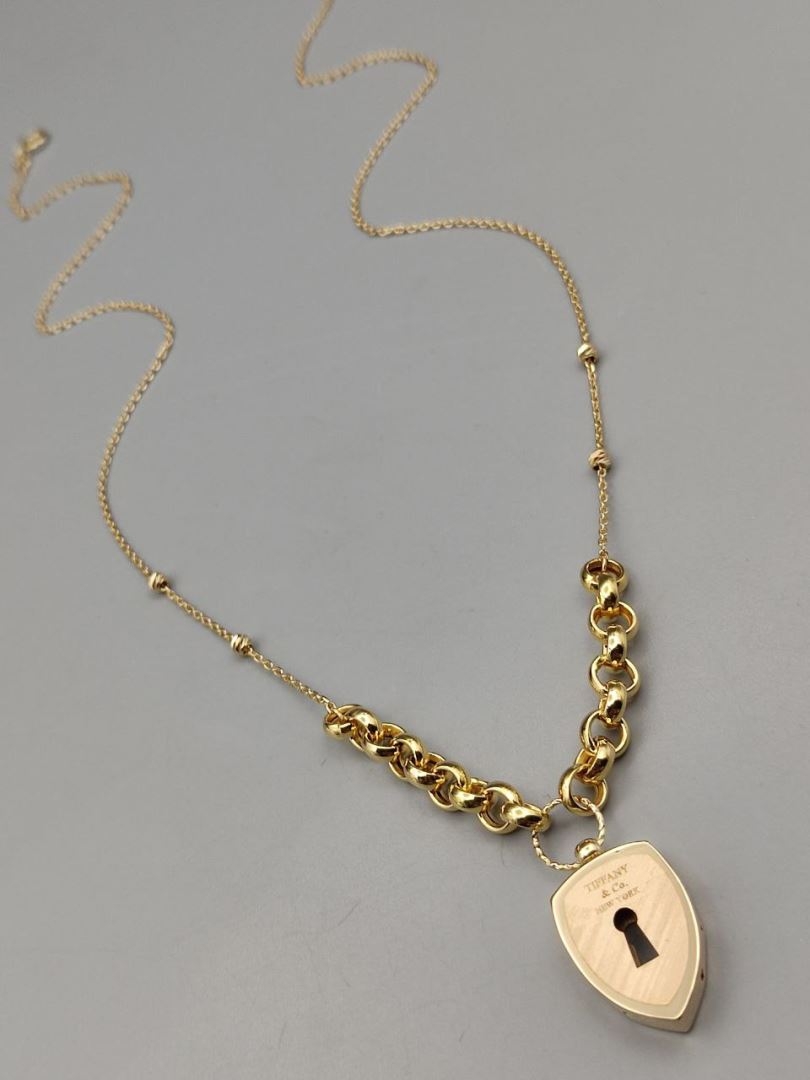 گردنبند تیفانی