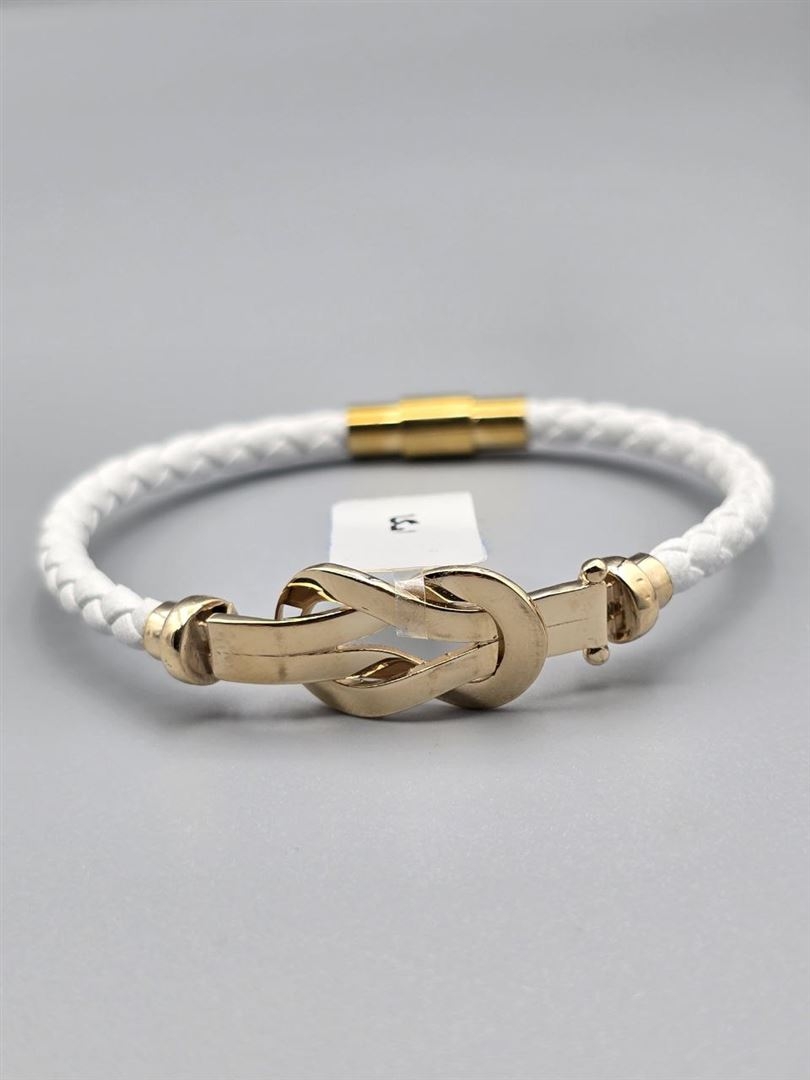 دستبند چرم امگا