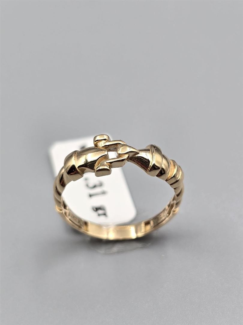 انگشتر امگا