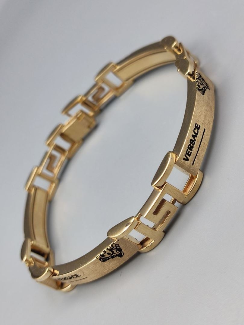 دستبند ورساچه