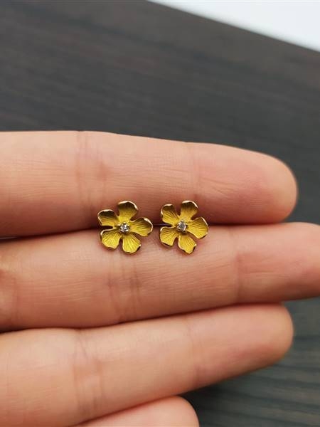 گوشواره میخی گل