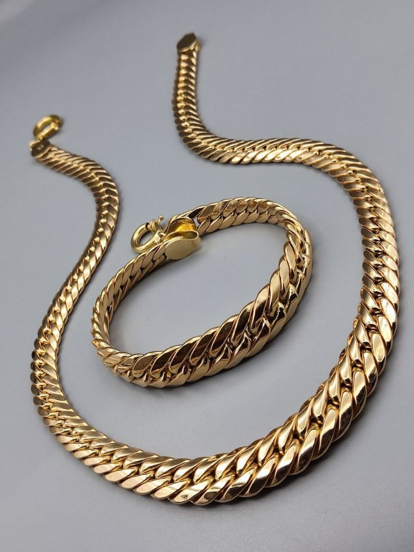 دستبند حصیری