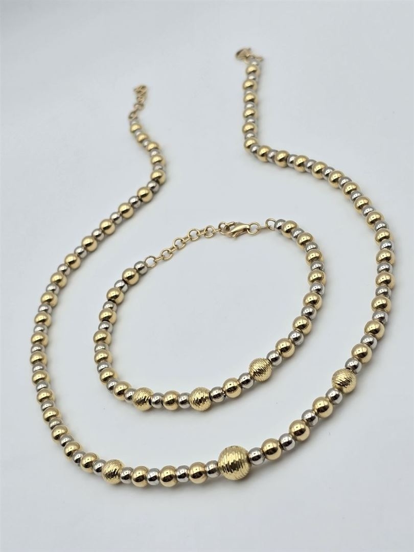 دستبند و گردنبند گوی