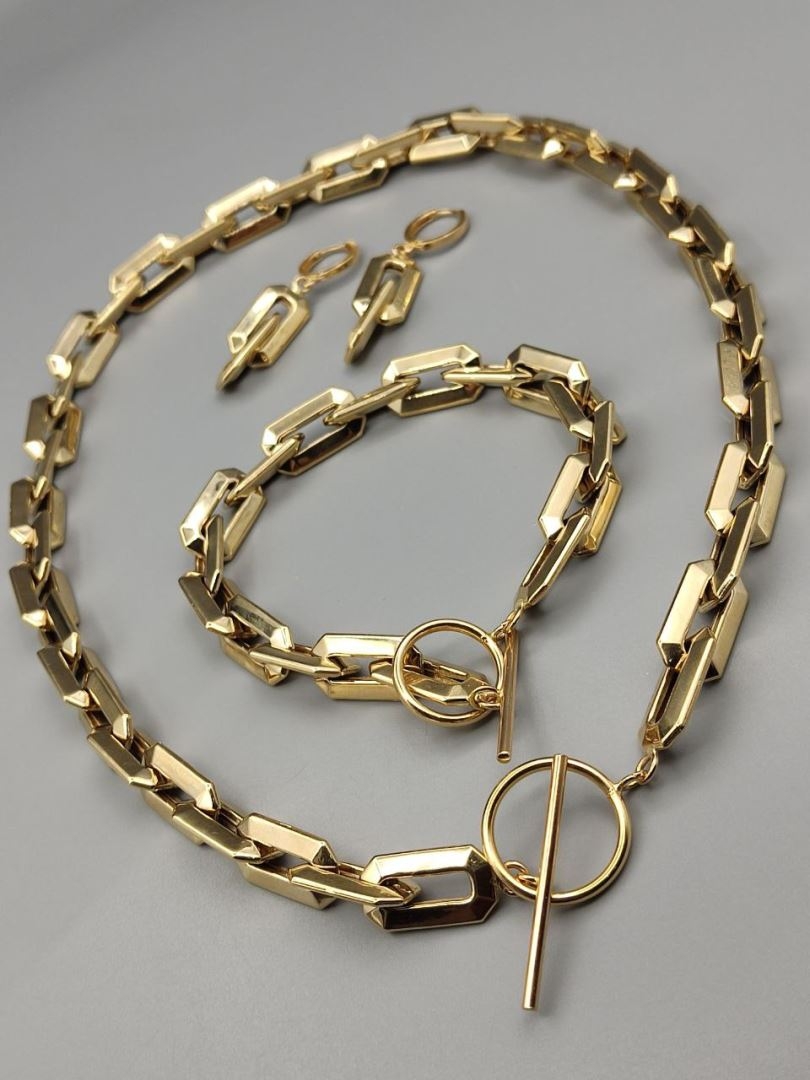 سرویس لوکس هرمس