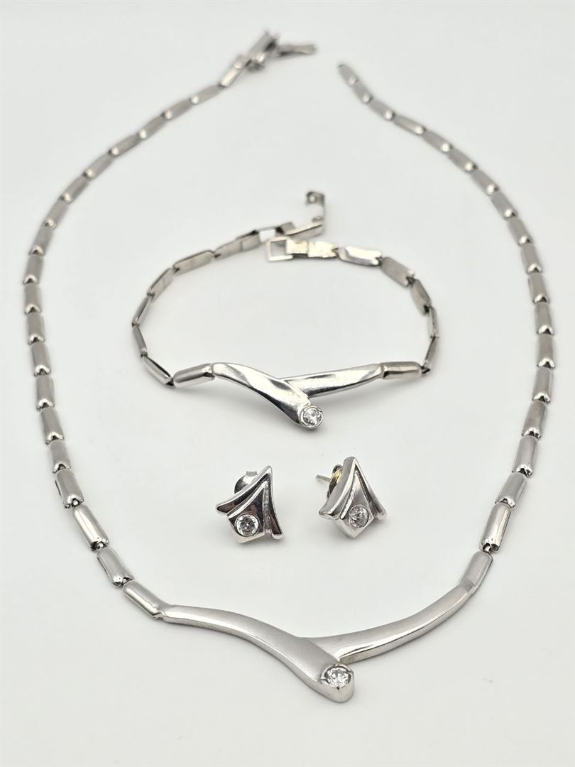 سرویس سفید نگین