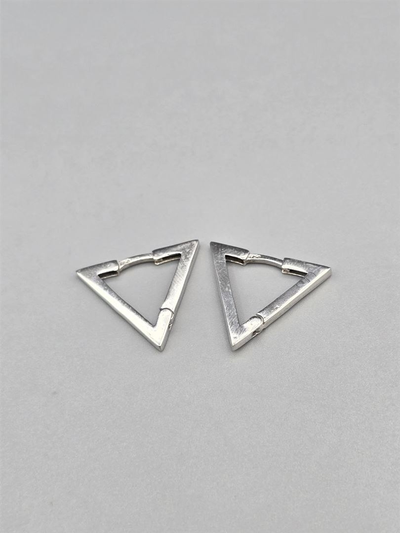 گوشواره هندسی