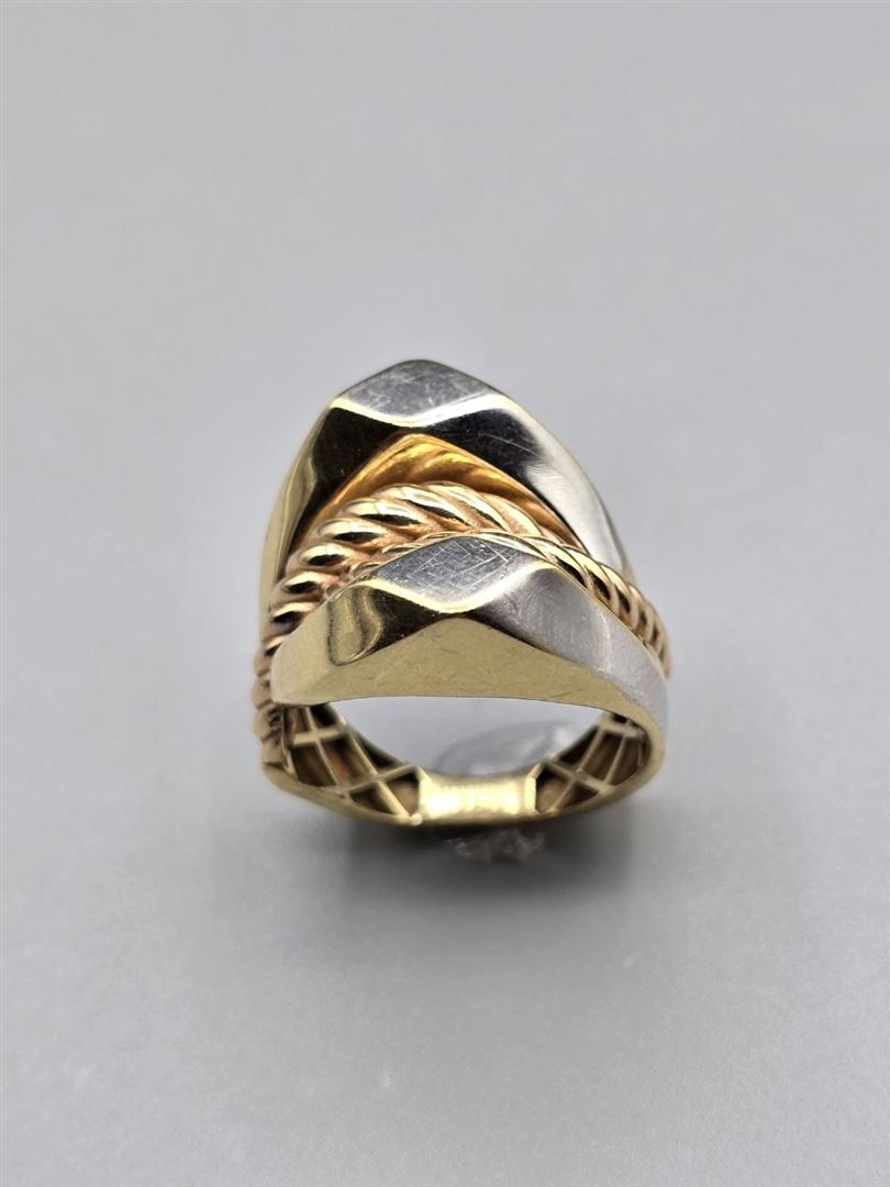 انگشتر طرح ریتون