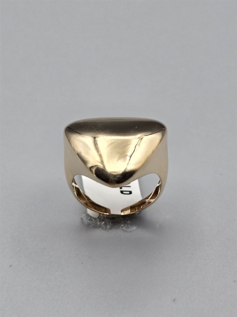 انگشتر پیزا