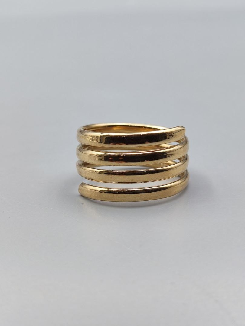 انگشتر ماری