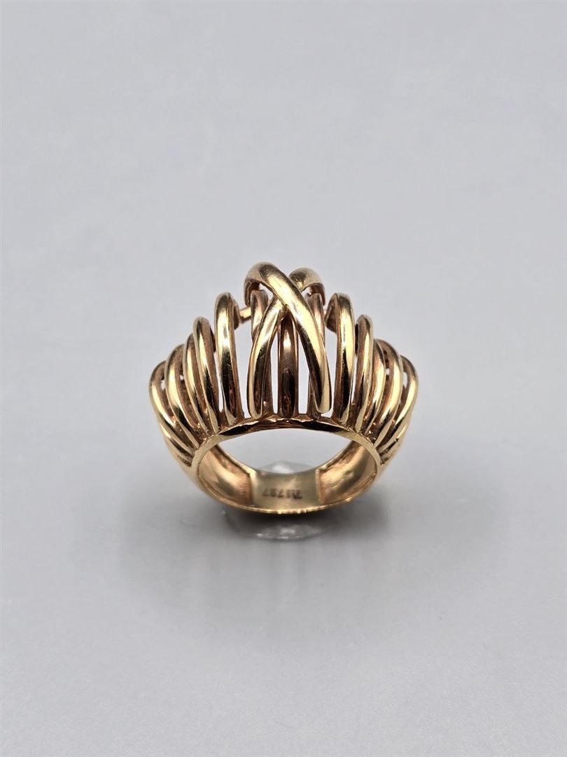 انگشتر پیتاژ