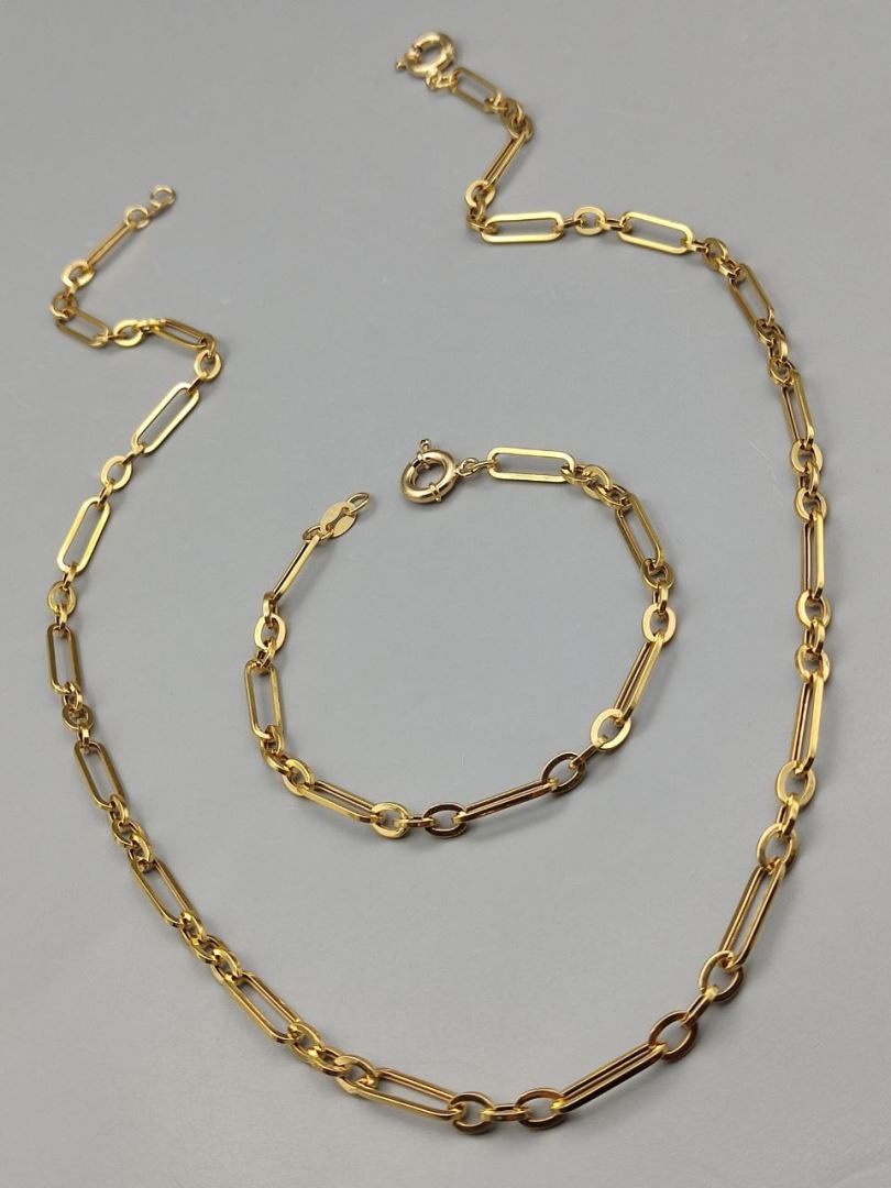 دستبند و گردنبند سوپرلایت