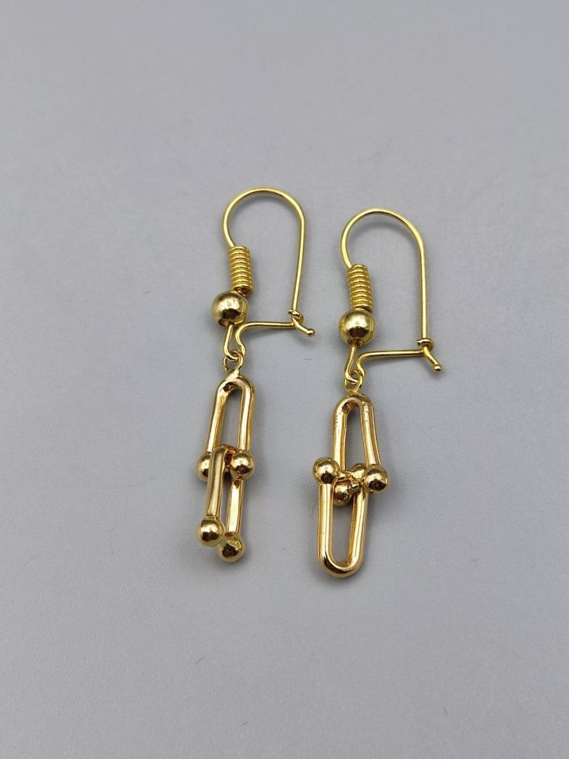 گوشواره تیفانی