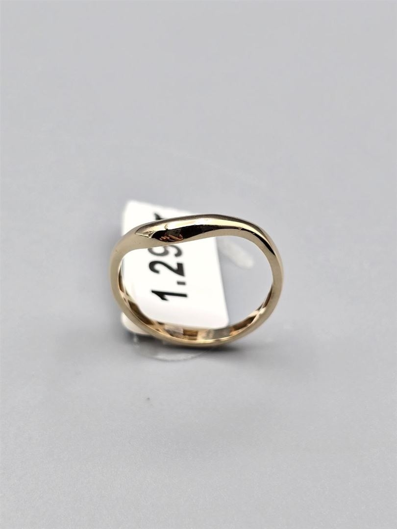 انگشتر پیزا