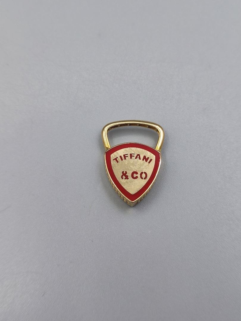 آویز تیفانی