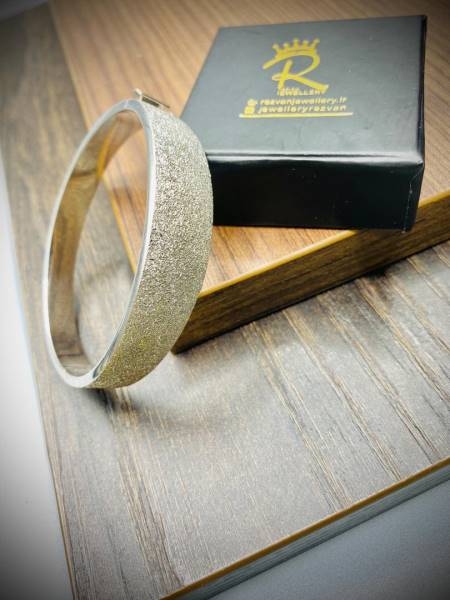 دستبند شن پاش