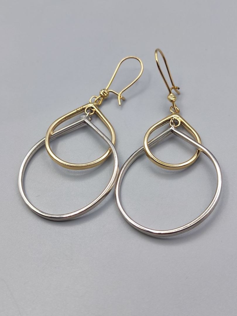 گوشواره اسپادانا