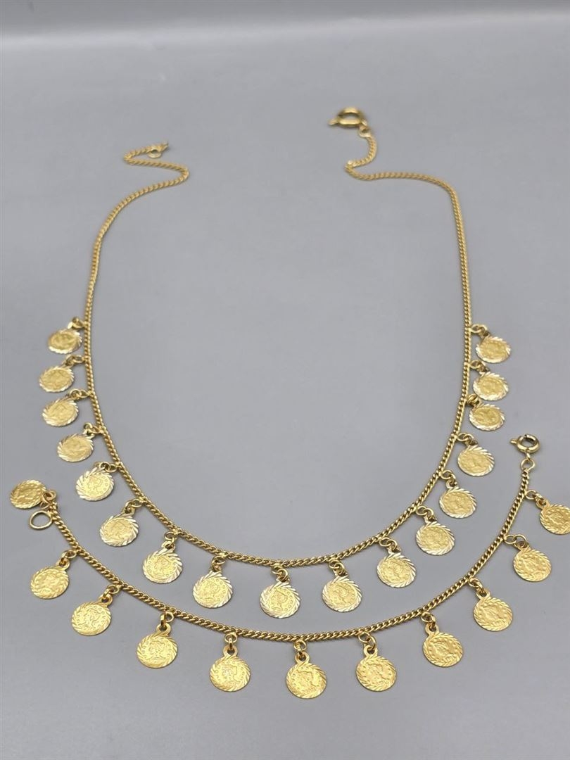 گردنبند و دستبند سکه ای