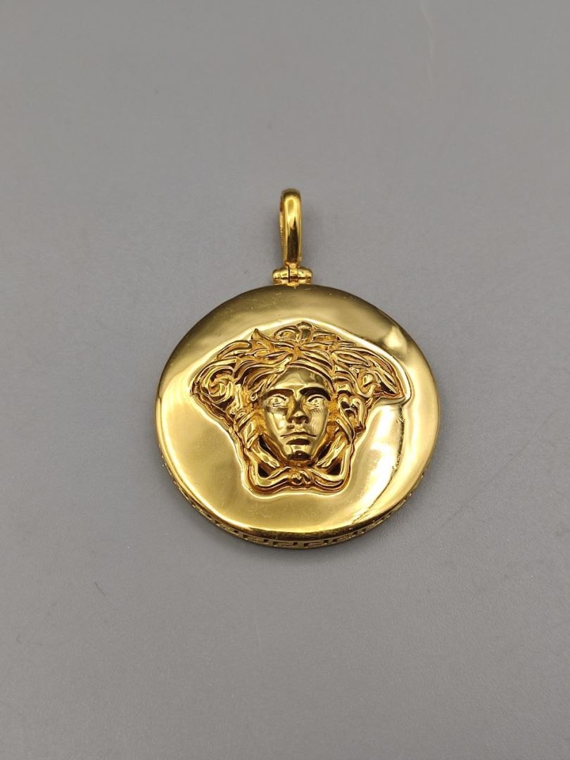 مدال ورساچه