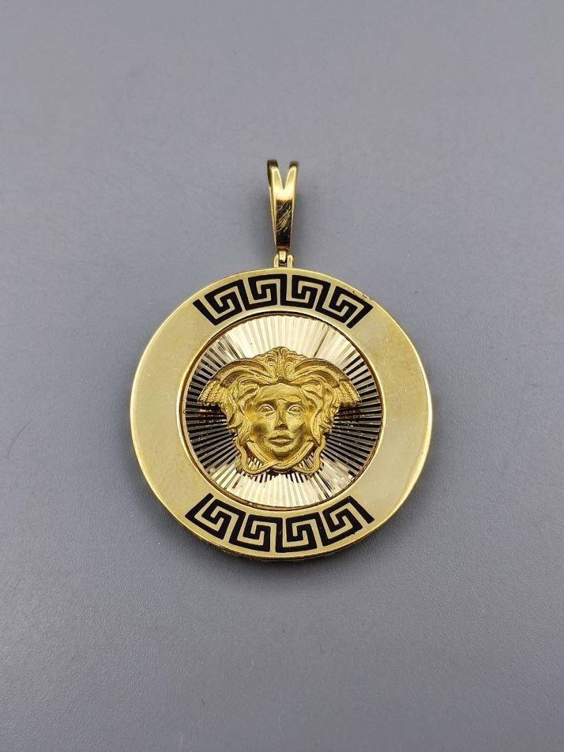 مدال ورساچه