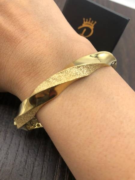 دستبند النگویی شن پاش