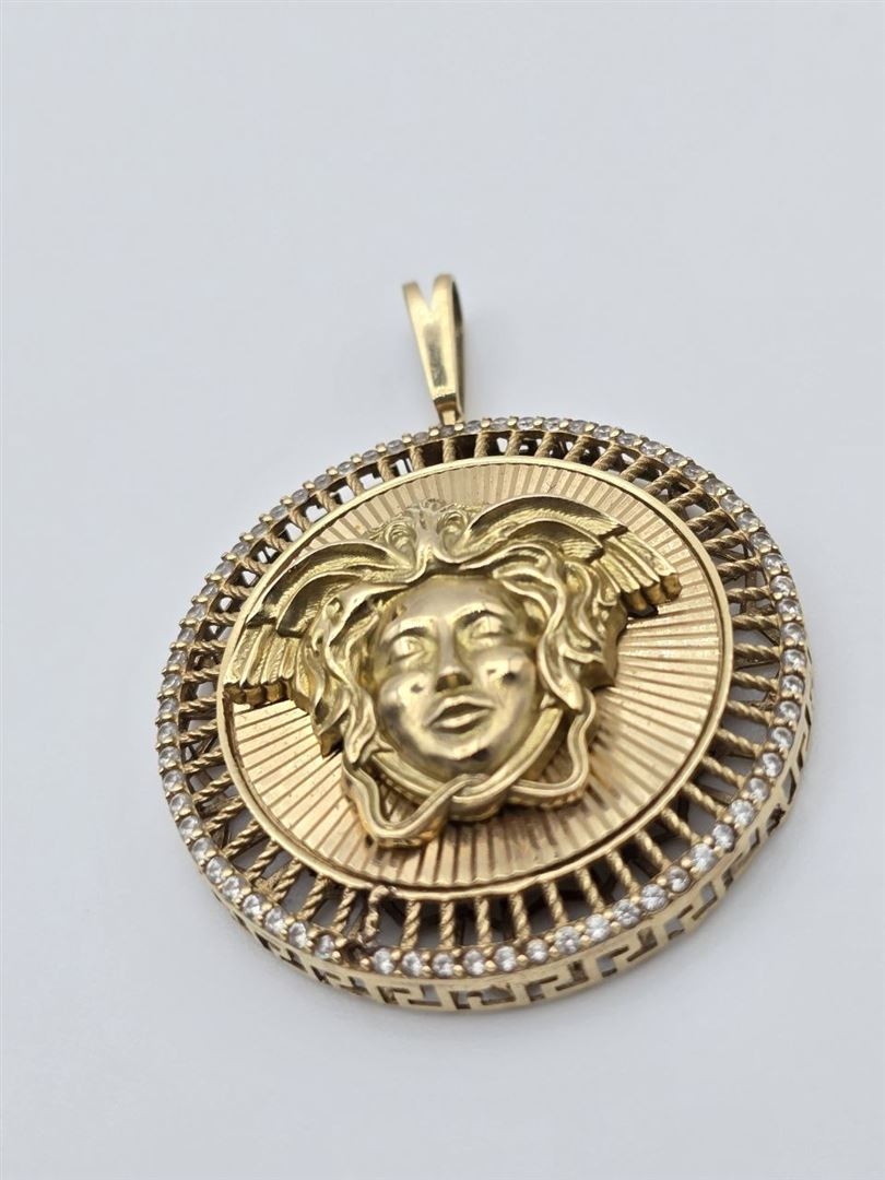 مدال ورساچه