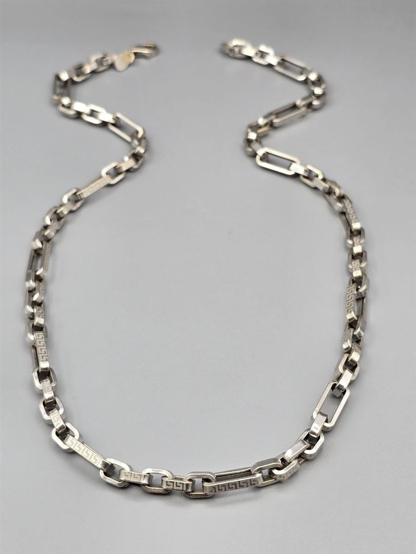 گردنبند ورساچه