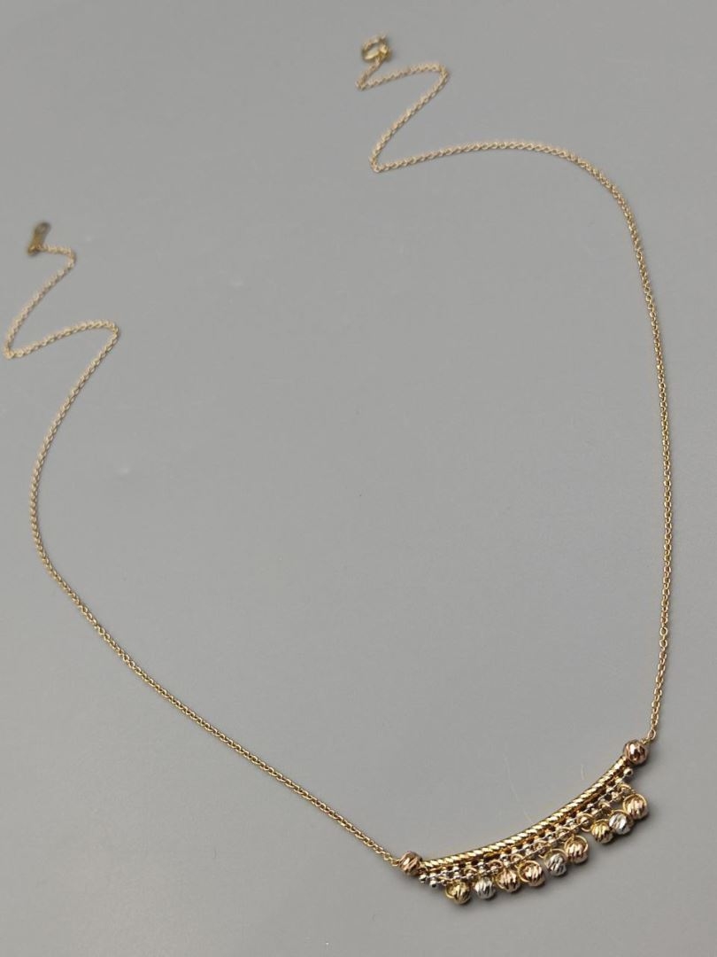 گردنبند دیبا