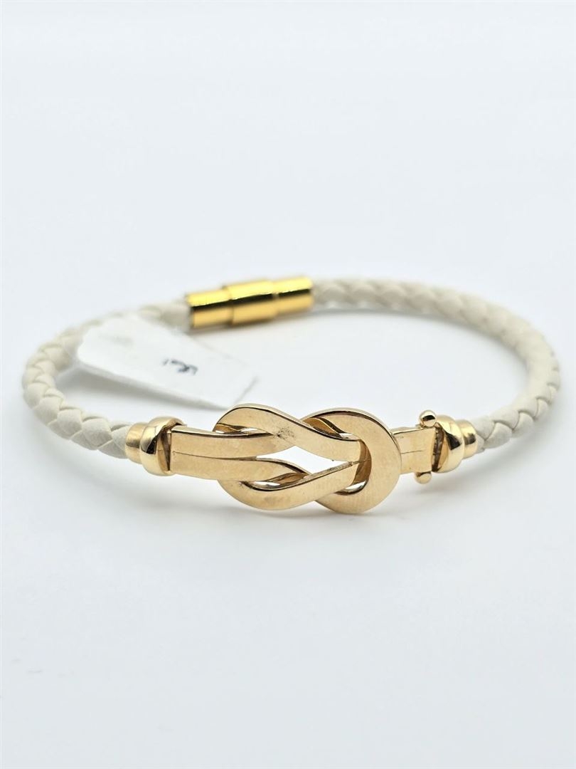 دستبند چرم امگا