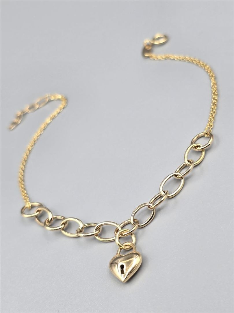 دستبند مینیمال