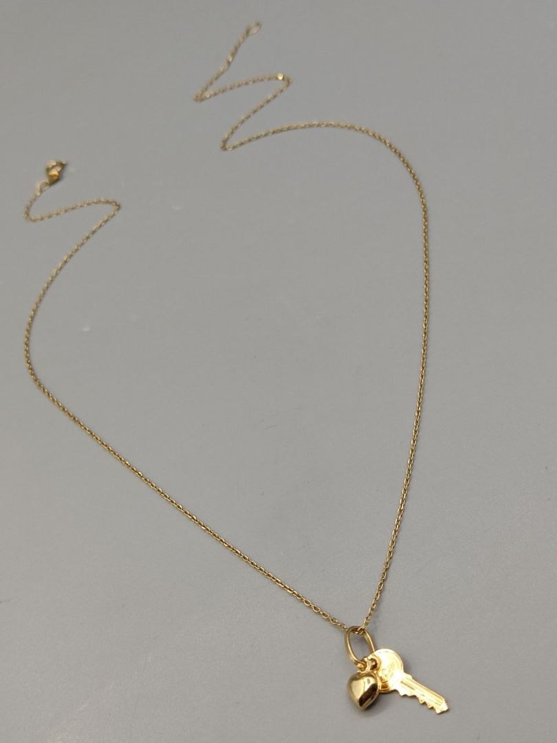 گردنبند تیفانی