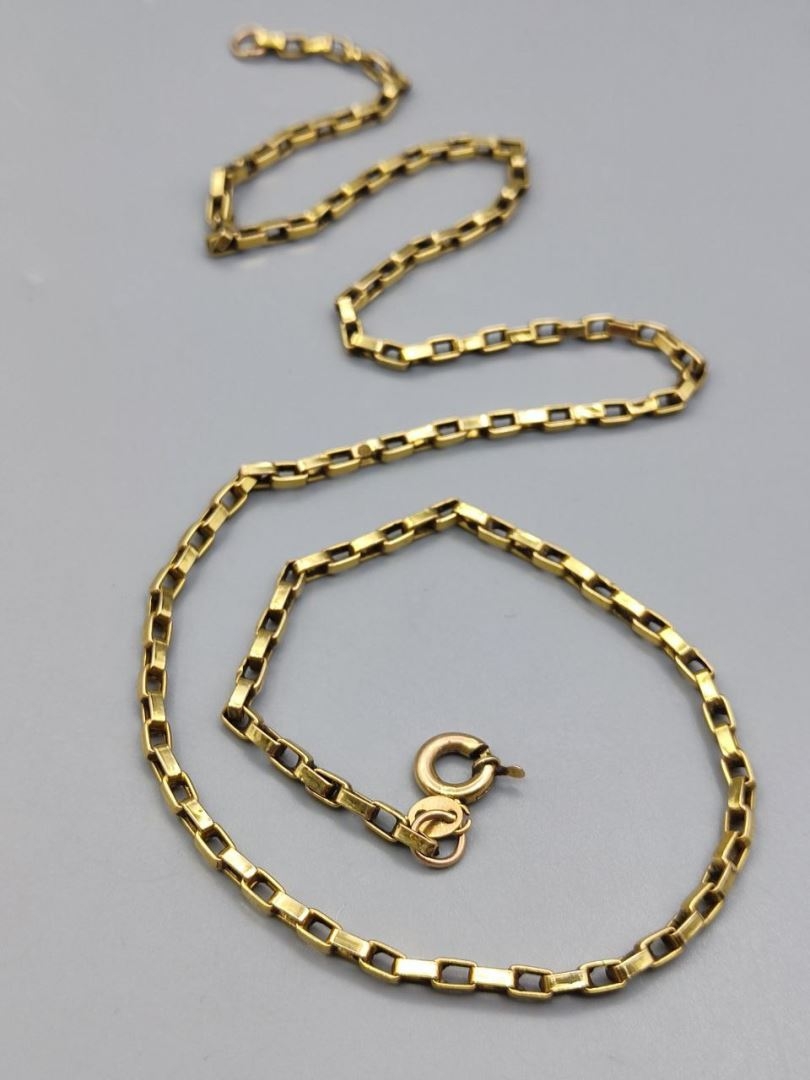 گردنبند دیپلمات