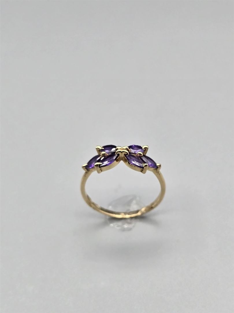 انگشتر فلاور