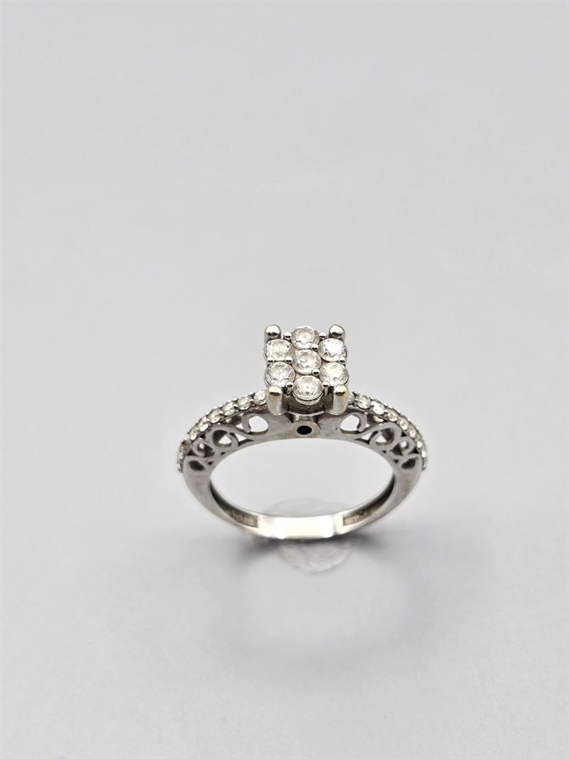 انگشتر نگین