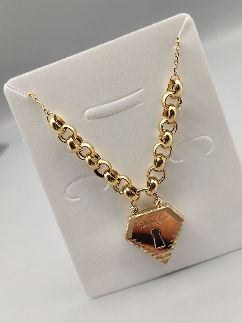 گردنبند تیفانی