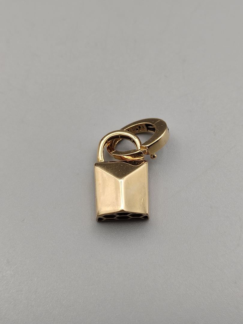 مدال تیفانی