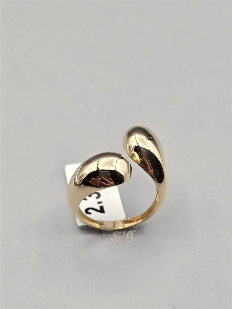 انگشتر پیزا