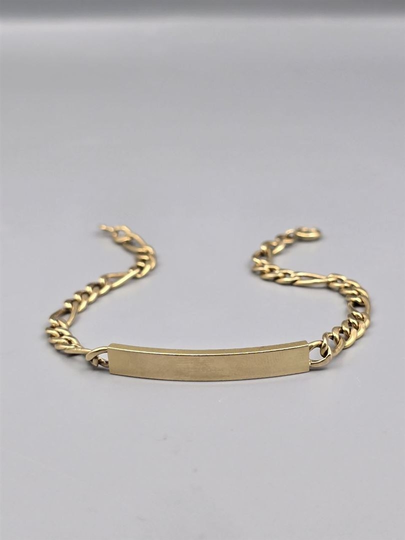 دستبند پلاک فیگارو