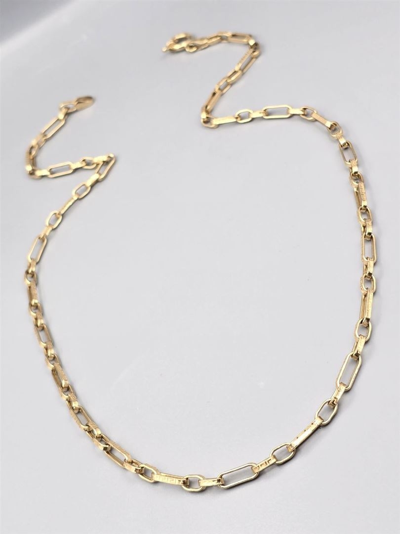 گردنبند دیپلمات