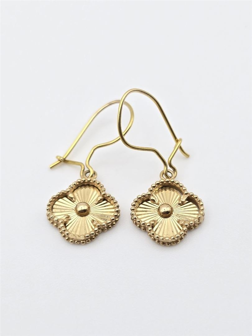 گوشواره ونکلیف